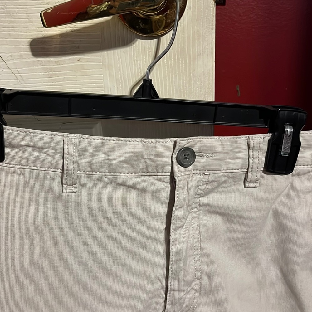 Marc Anthony flat front shorts